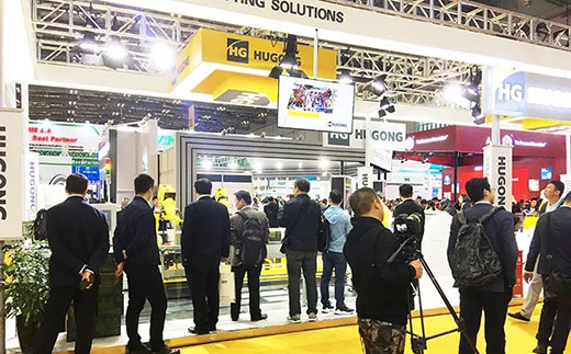 上海东方传媒第一财经拍摄d88尊龙z6意大利CEA展位